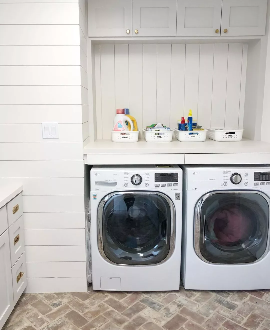 12 Brilliant Ways to Organize Your Laundry Detergent Like a Pro Keep Your Detergent Close
