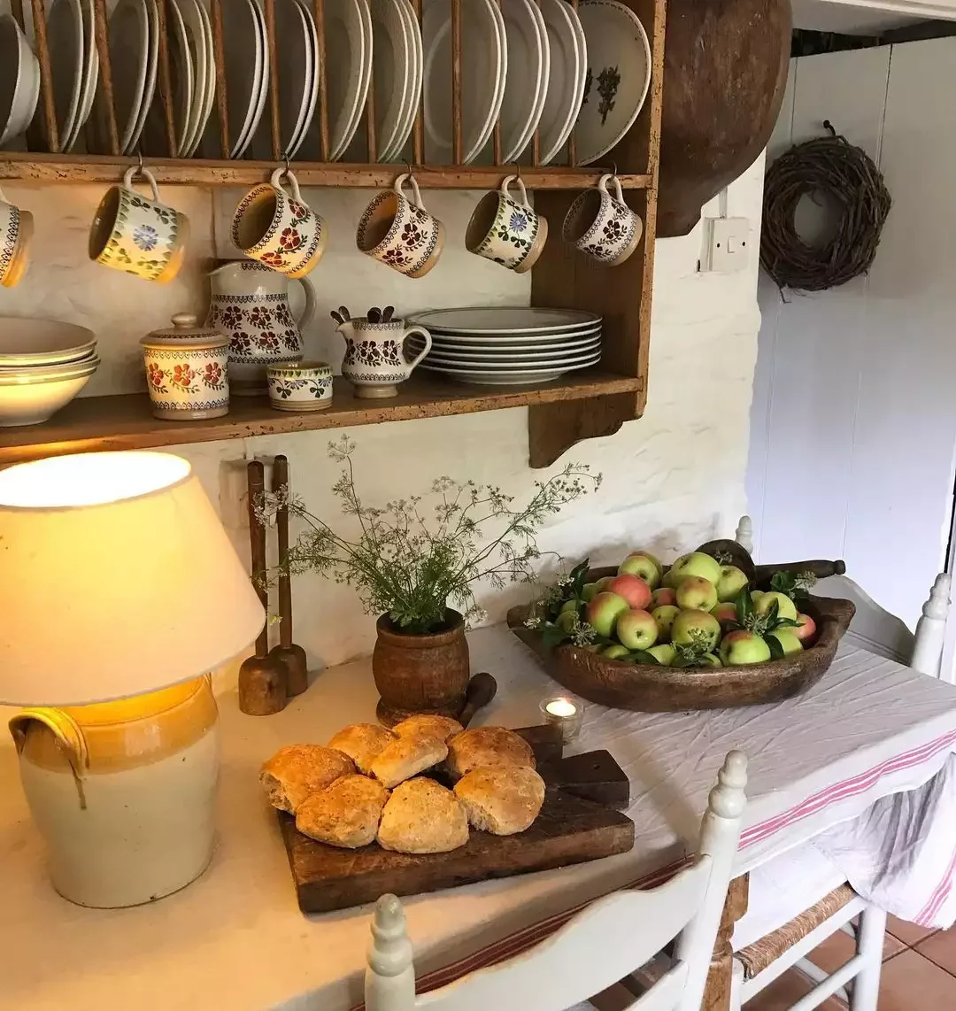 30 Charming Cottagecore Kitchen Design Ideas to Transform Your Space 9 Keep it Simple