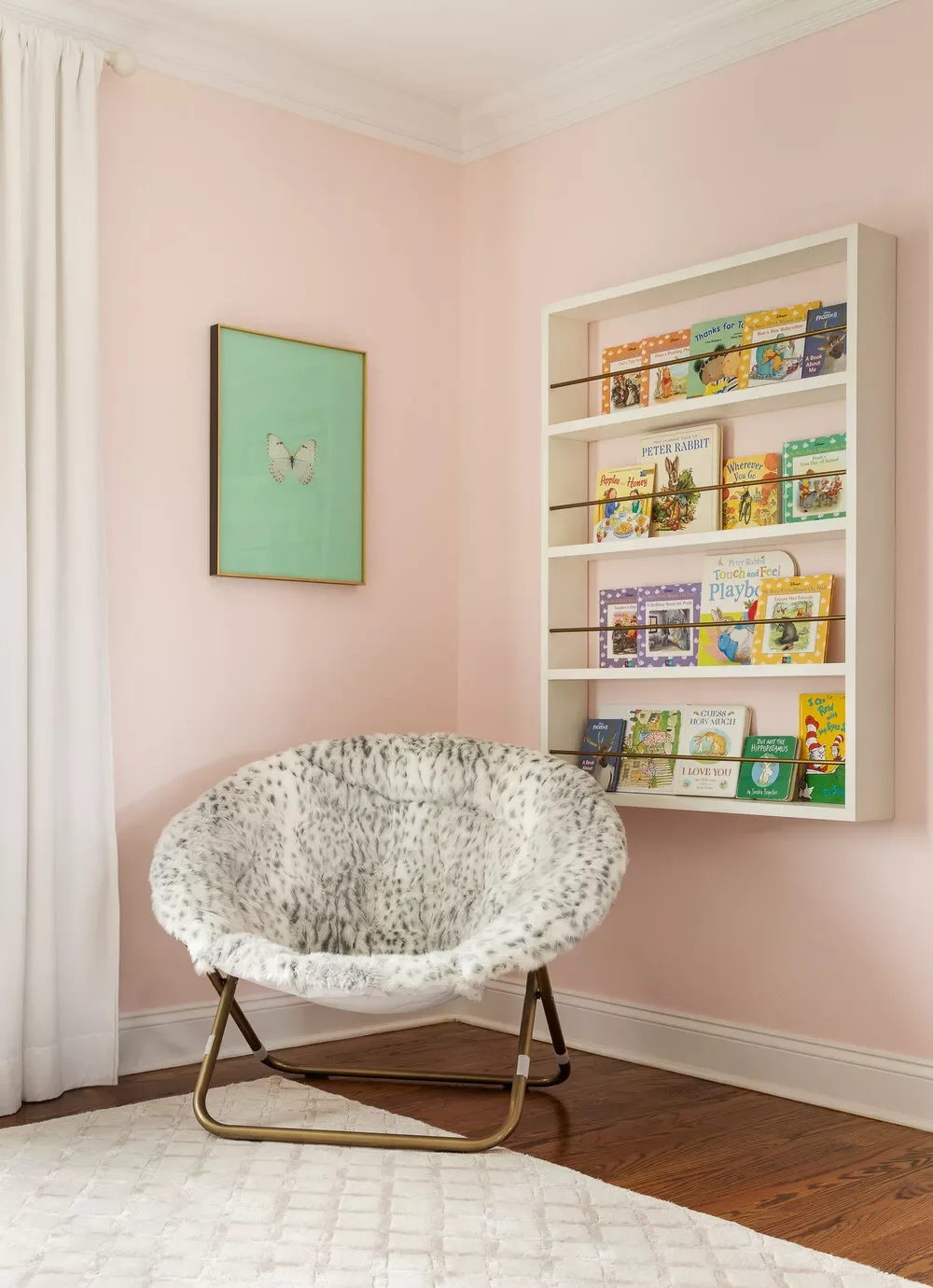 51 Creative Bookshelf Styling Ideas That Transform Your Space 49 Kid-Friendly Corner