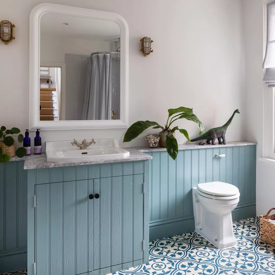 30 Delightful Kid-Friendly Bathroom Ideas That Evolve With Your Children 3 Kid-Friendly Touches