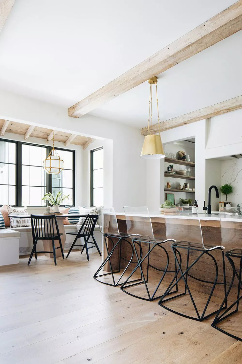 34 Smart Kitchen Layout Ideas That Transform Your Cooking Space 34 Kitchen Dining Nook