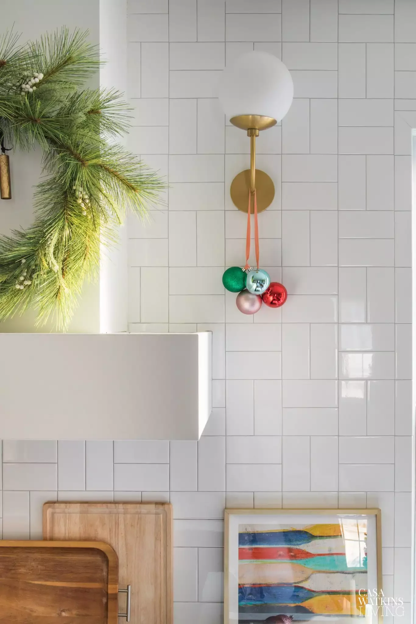 38 Christmas Kitchen Decor Ideas That Create Magic Kitchen Sconce Ornaments