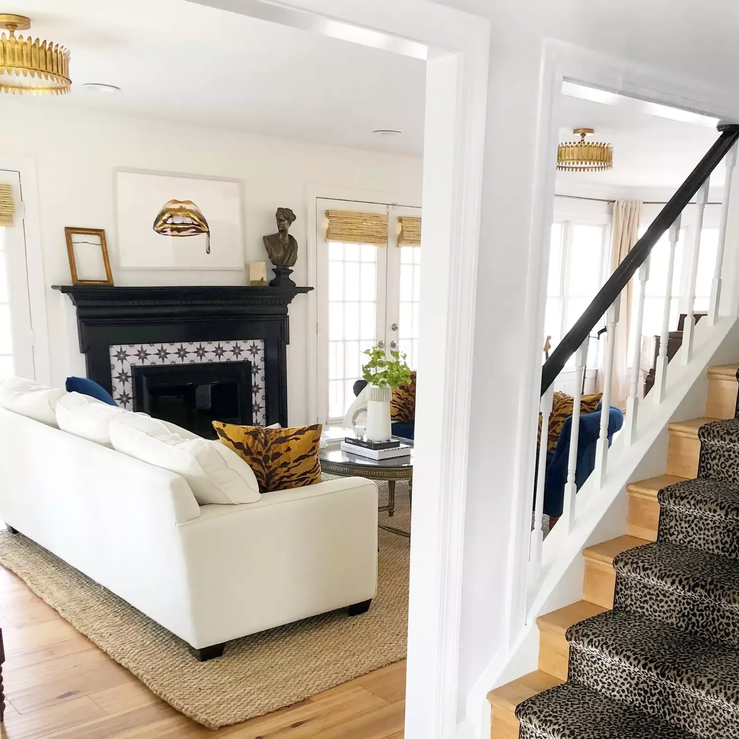 44 Irresistibly Cozy Living Room Ideas That Will Transform Your Space 32 Kitschy Art and Objects