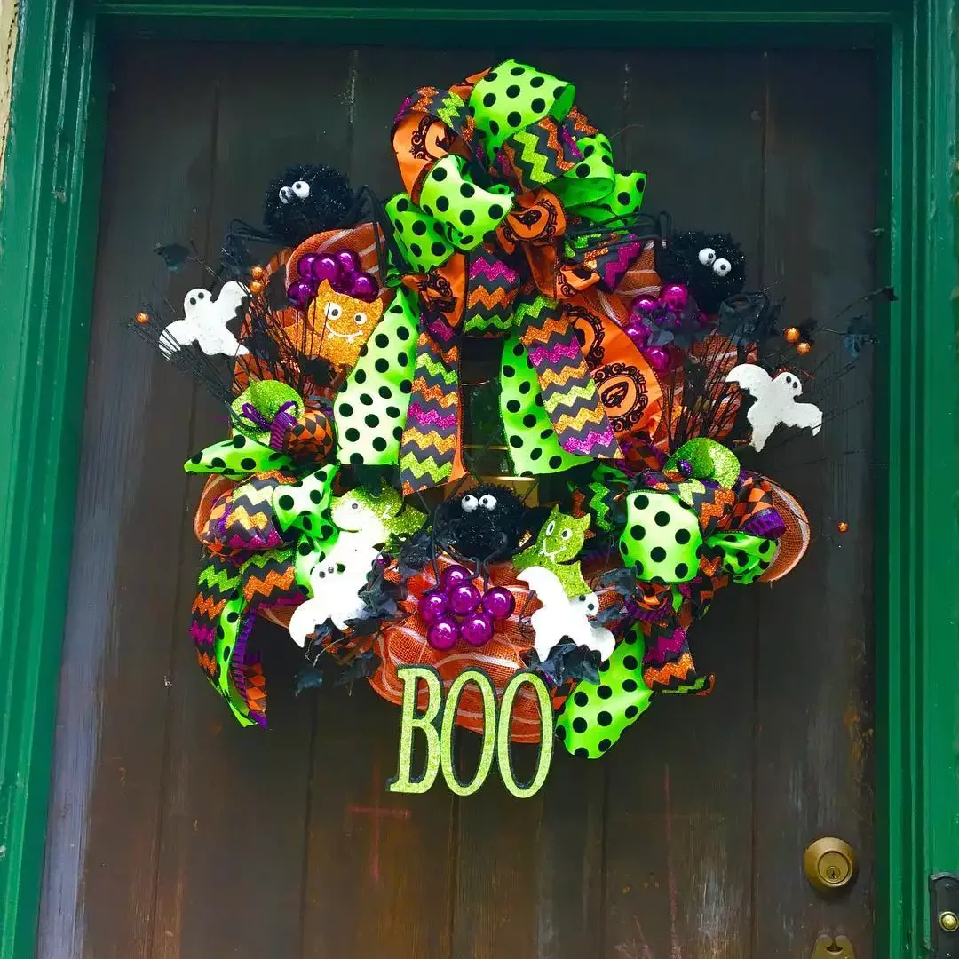 45 Spooktacular Halloween Wreath Ideas That Will Make Your Front Door the Neighborhood's Favorite Stop 36 Kitschy Halloween Wreath