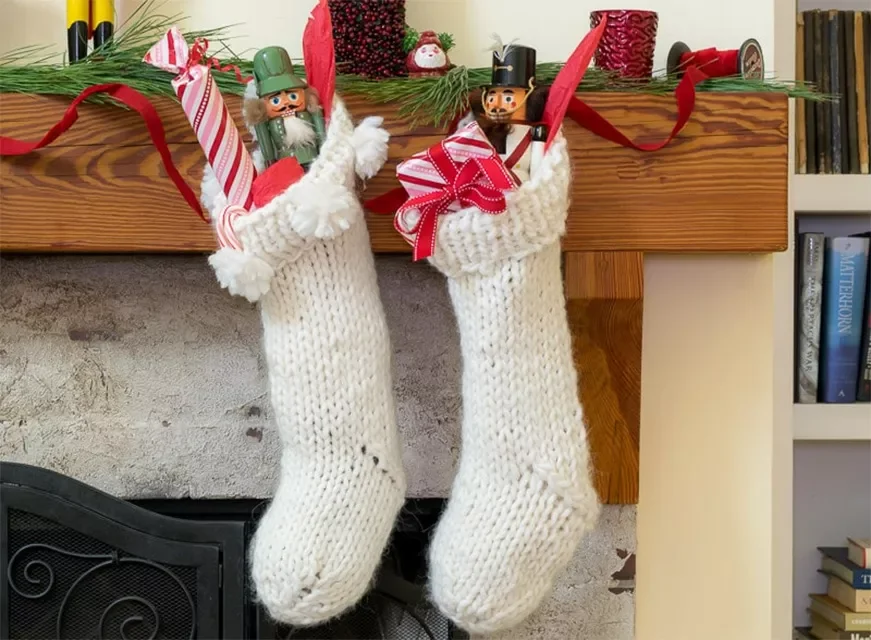 41 Creative DIY Christmas Stocking Ideas That Will Transform Your Holiday Decor 30 Knitted Christmas Stocking