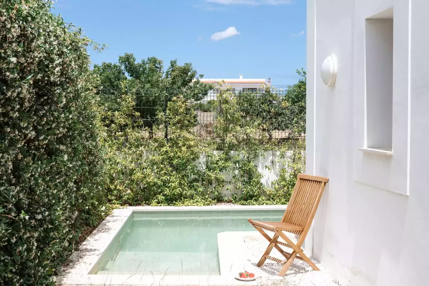 75 Stunning Backyard Pool Ideas That Will Transform Your Outdoor Space 57 L-Shaped Pool