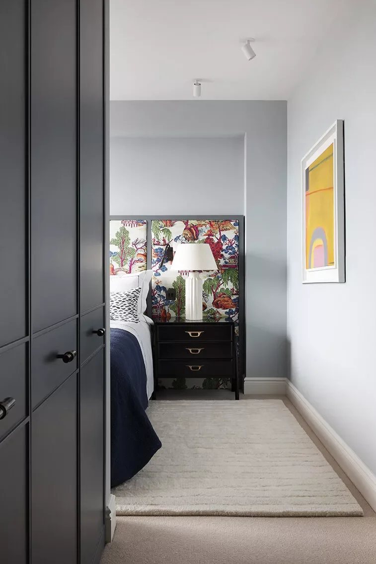 36 Stunning Painted Dresser Ideas That'll Transform Your Home's Style Lacquered Black Dresser