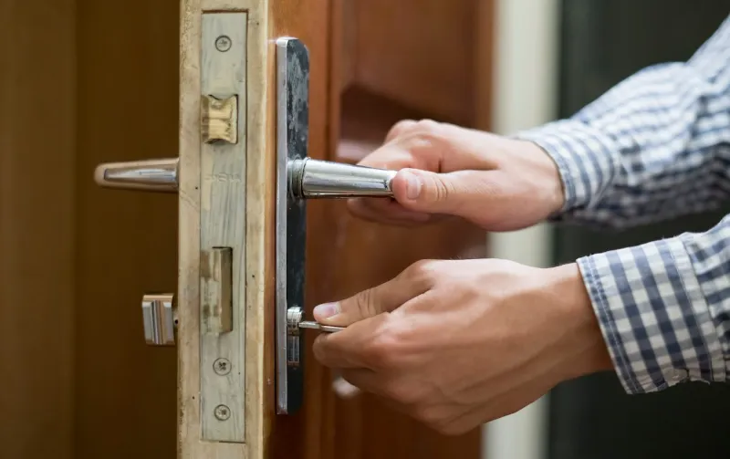 Landlord Changed Locks Can I Legally Break In?