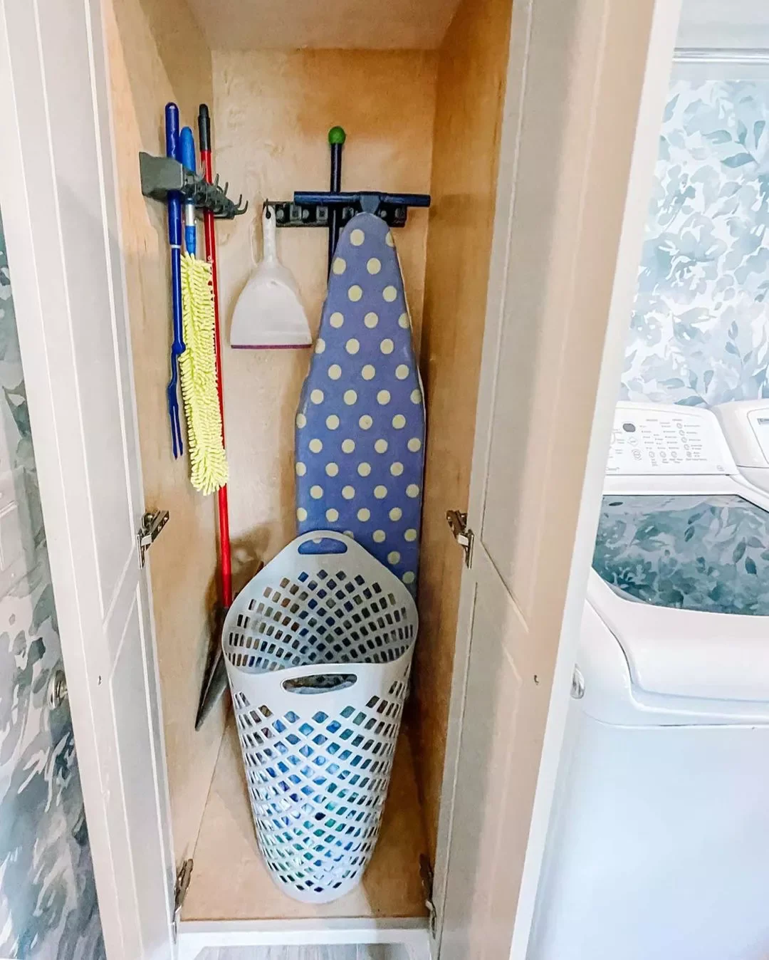 42 Brilliant Laundry Room Organization Solutions to Try This Season Laundry Room Closet