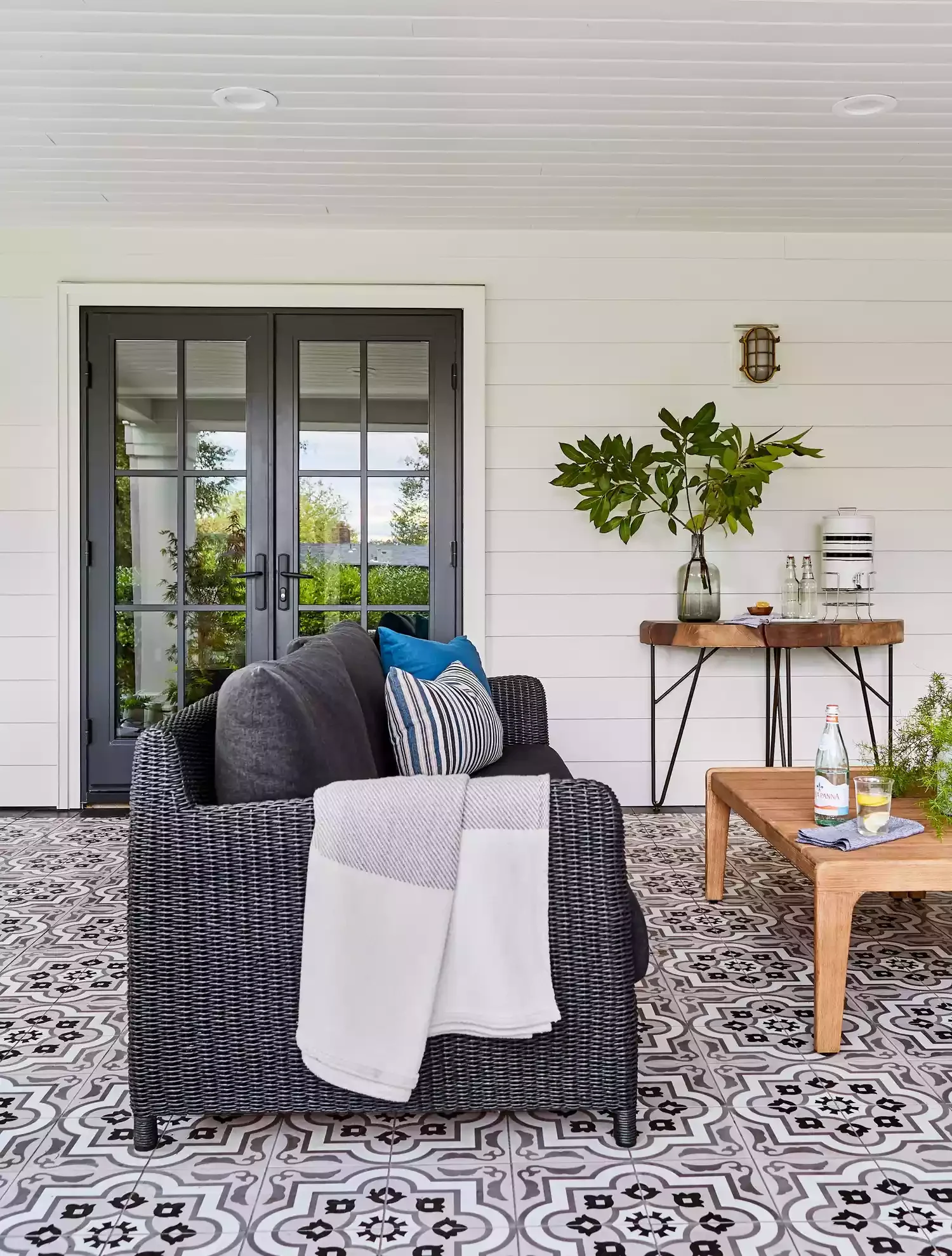 68 Stunning Patio Ideas That Will Transform Your Outdoor Space 19 Lay Statement Tile
