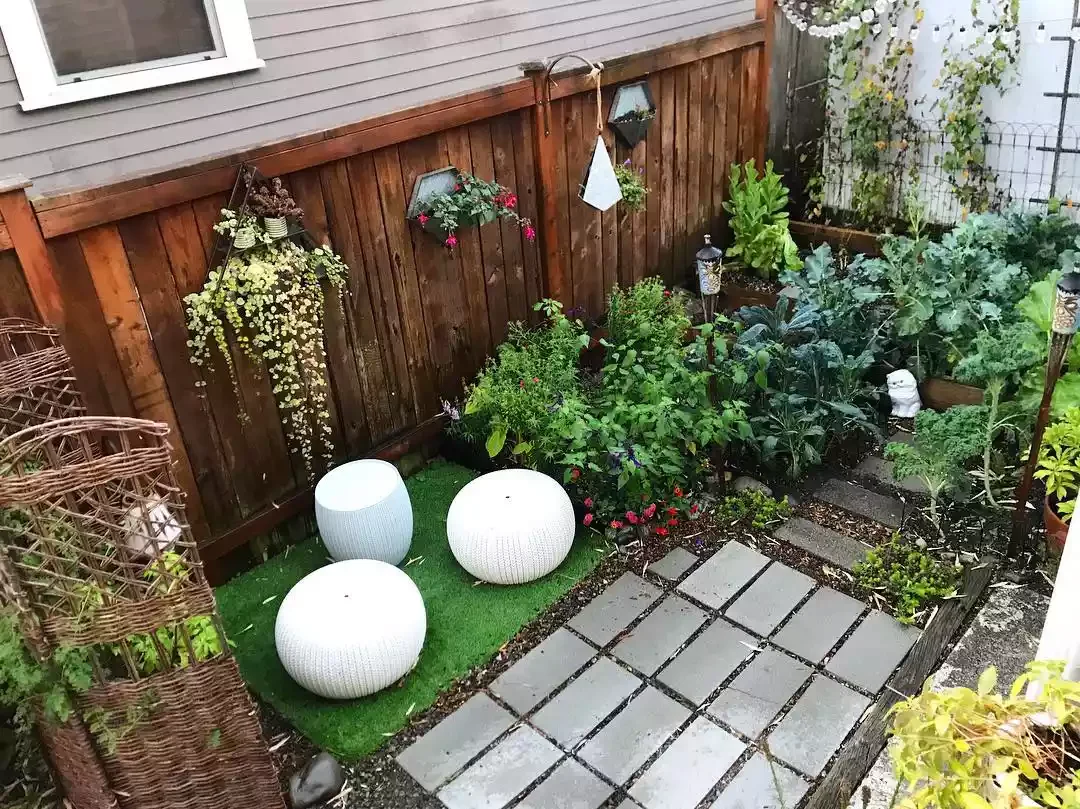 37 Budget Backyard Ideas That Create a Stunning Retreat Lay a Turf Patch