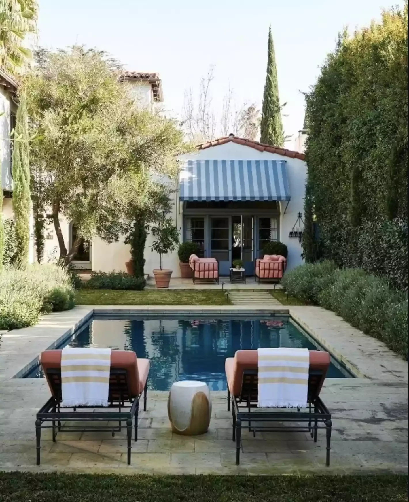 21 Creative Ways to Add Shade Around Your Pool Area 2 Layer Multiple Plants