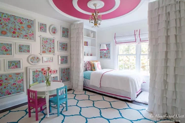 15 Budget-Friendly Ceiling Transformations That Look Like a Million Bucks 12 Layer on Medallions