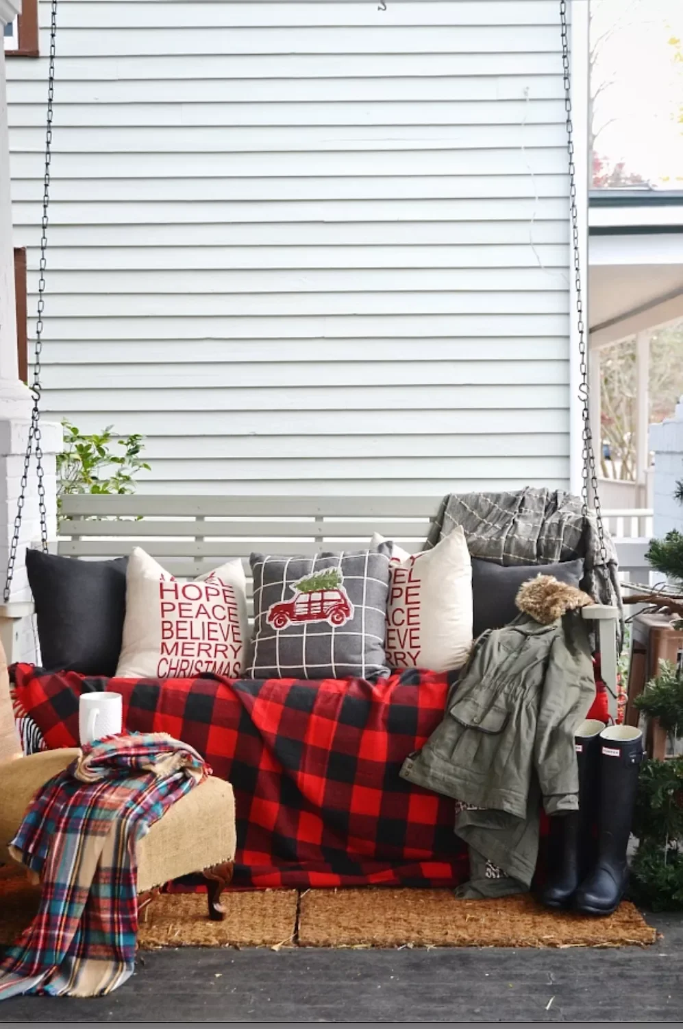 68 Christmas Front Porch Ideas That Make Your Home the Envy Layered Textiles