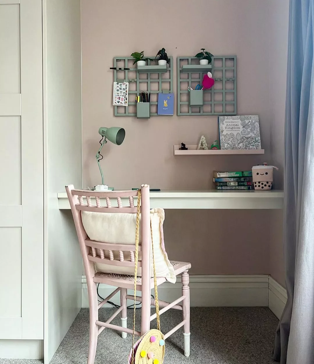 20 Smart Bedroom Shelving Solutions That Transform Your Space Lean With It