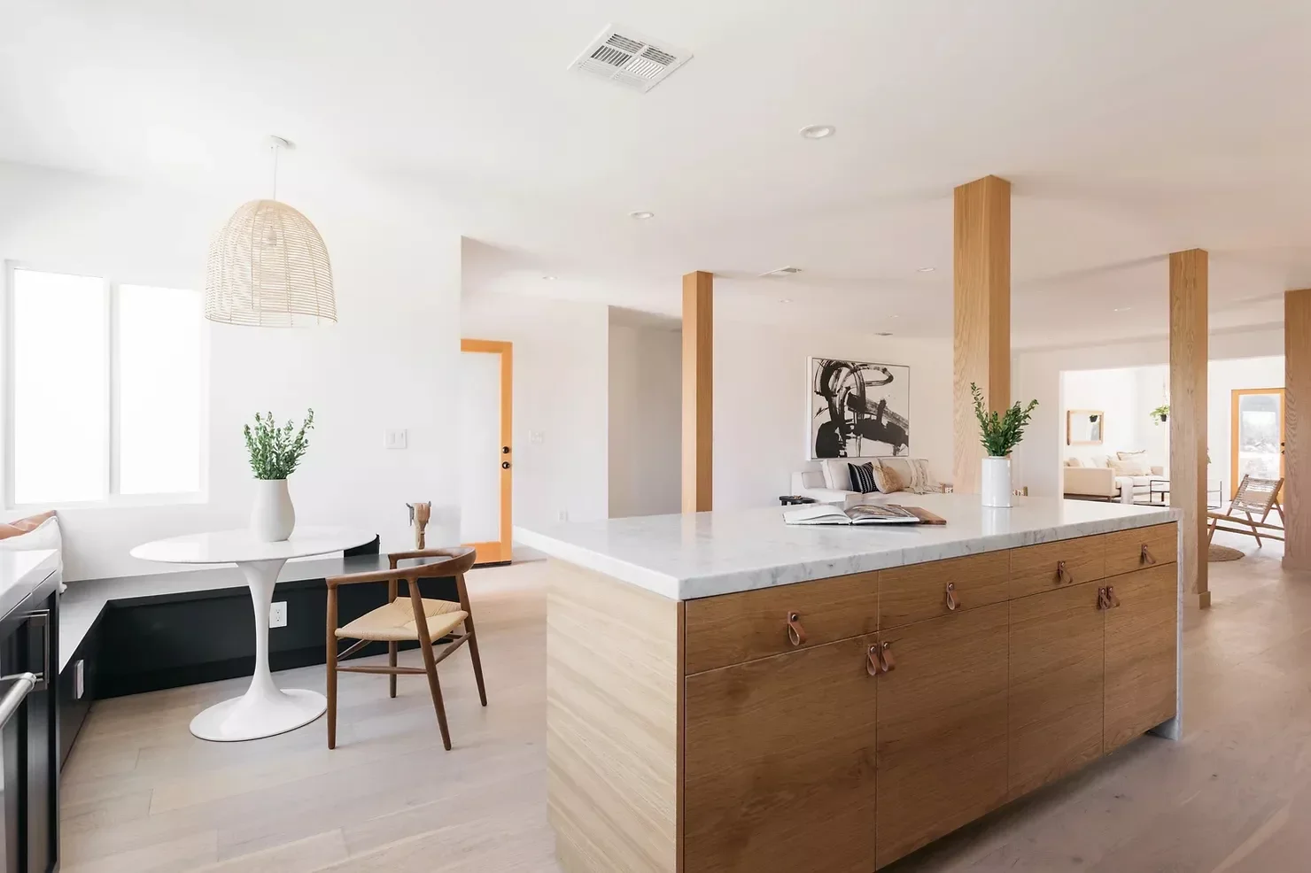 36 Stunning Kitchen Cabinet Hardware Ideas That Transform Your Space Leather Pulls