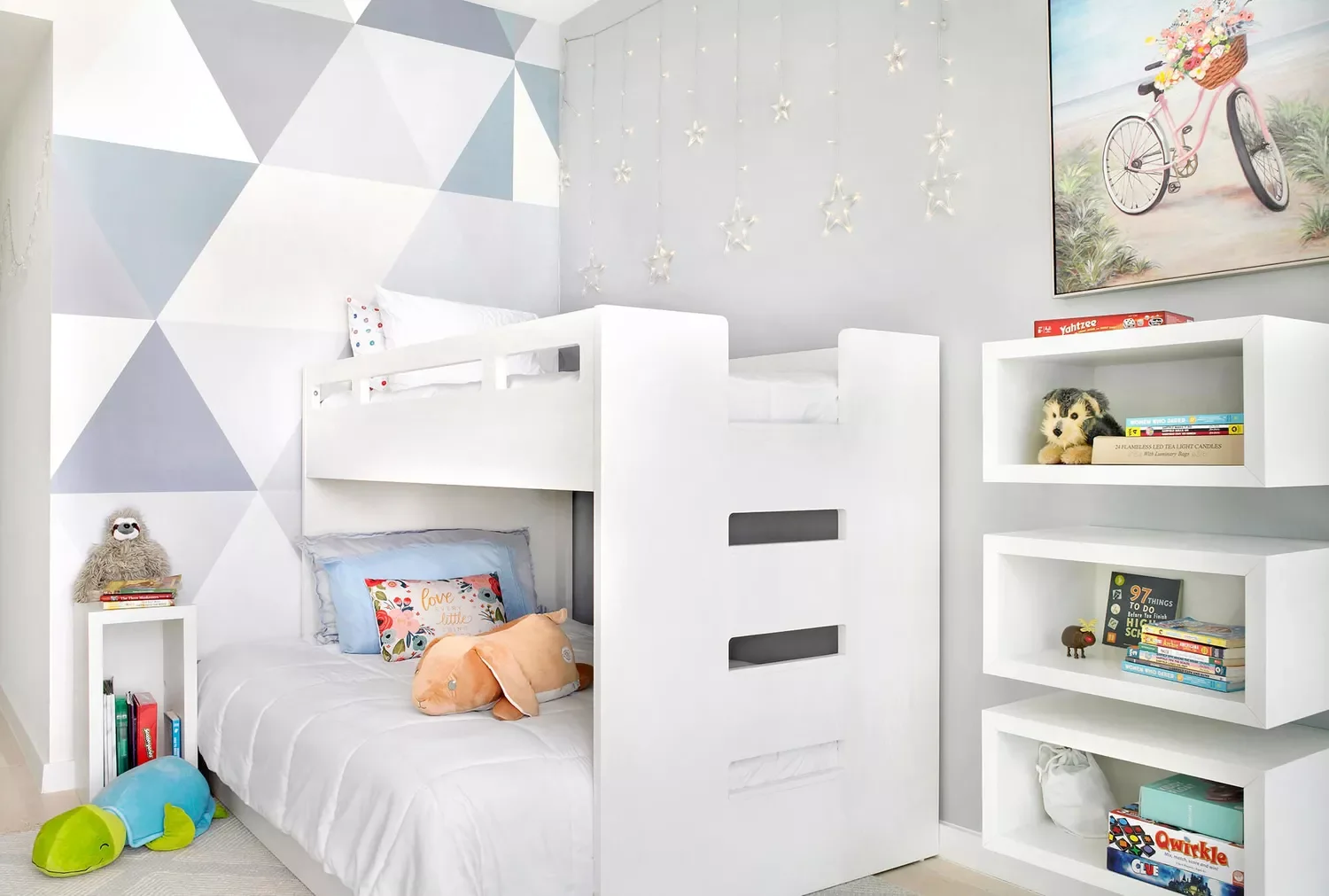 18 Adorable Bedroom Ideas Your Little Girl Will Absolutely Love 6 Let It Twinkle