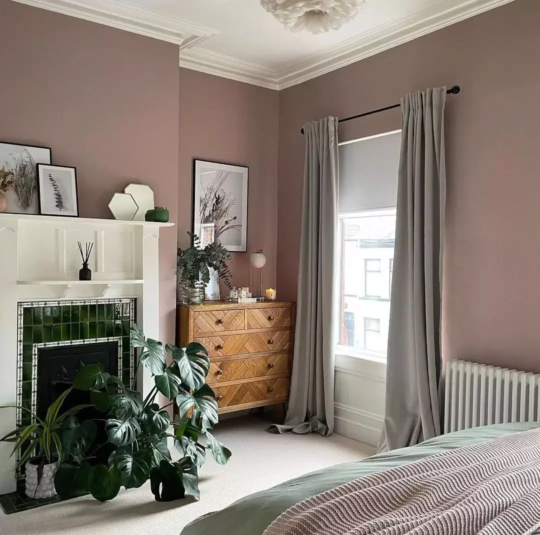 20 Beautiful Bedroom Curtain Ideas That Will Transform Your Space 11 Let Your Curtains Drape on the Floor