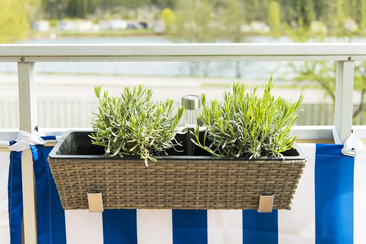 37 Creative Herb Garden Ideas to Transform Your Indoor and Outdoor Spaces Leverage a Railing