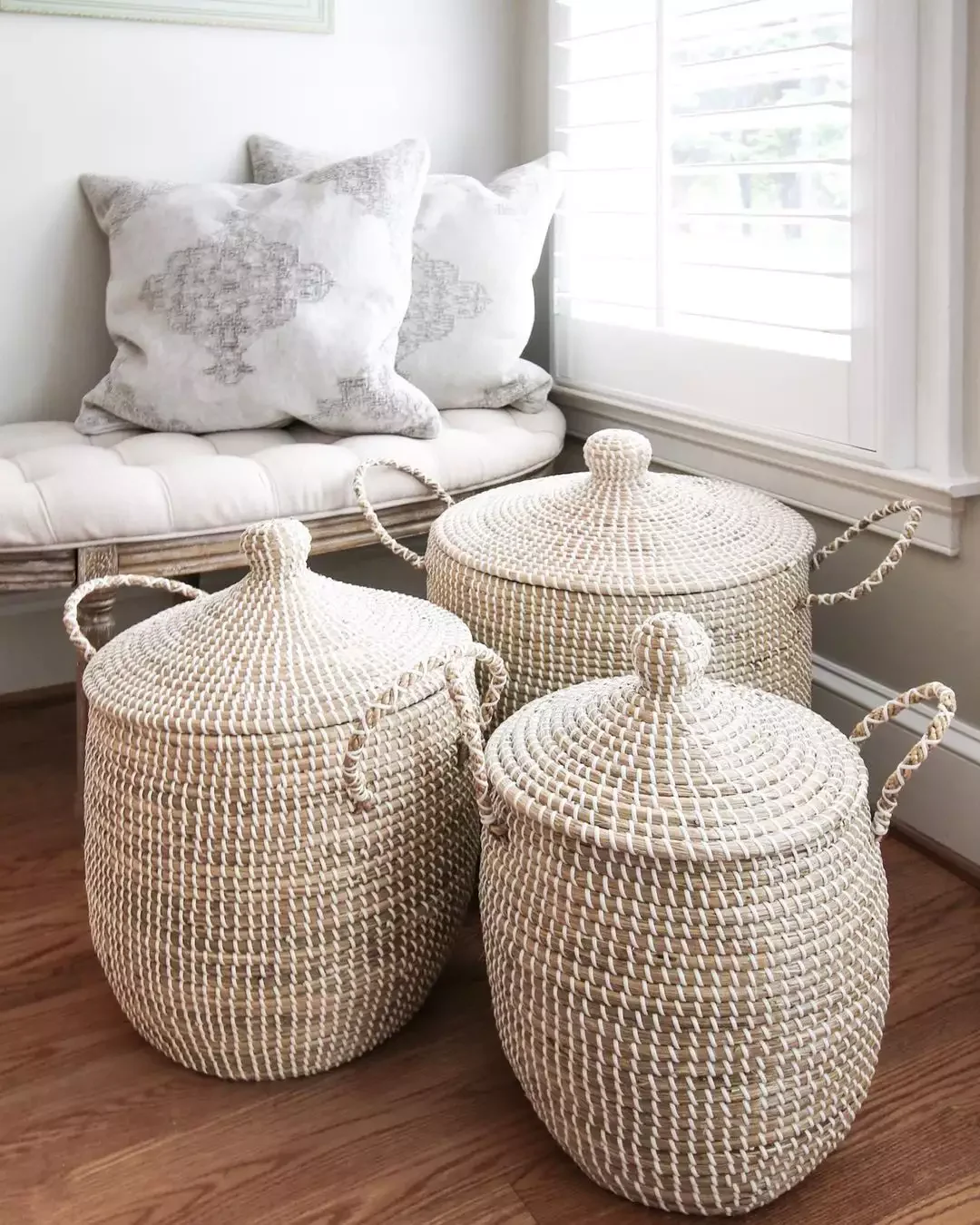 14 Creative Ways to Store Your Blankets: Stylish Organization Lidded Baskets