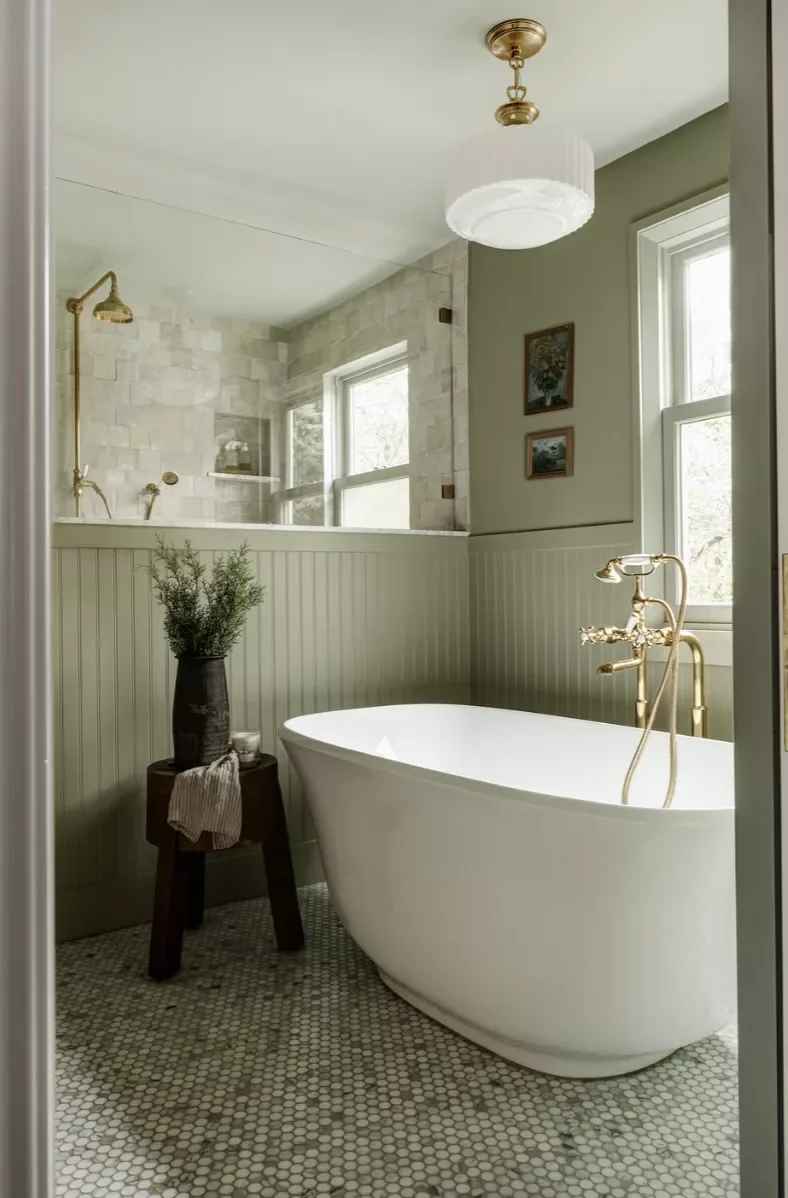 32 Stunning Green Accent Wall Ideas That'll Transform Your Space 28 Light Green Accent Wall