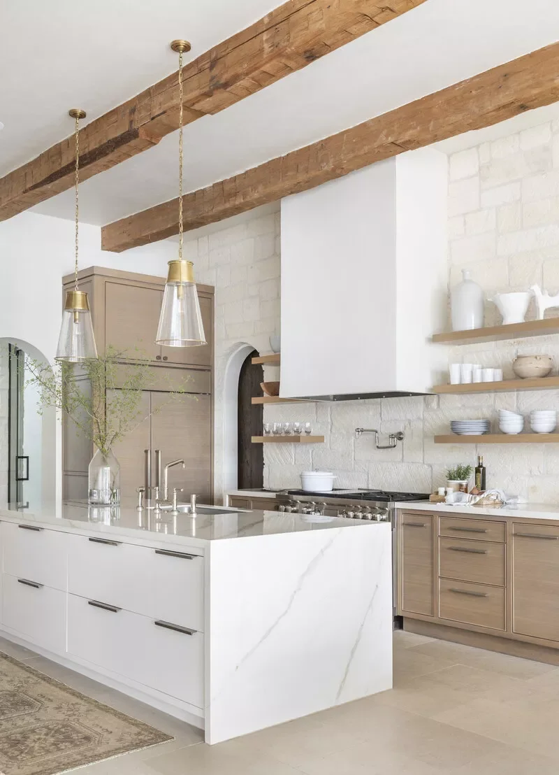 39 Beautiful Farmhouse Kitchen Backsplash Ideas to Transform Your Space 15 Limestone Backsplash