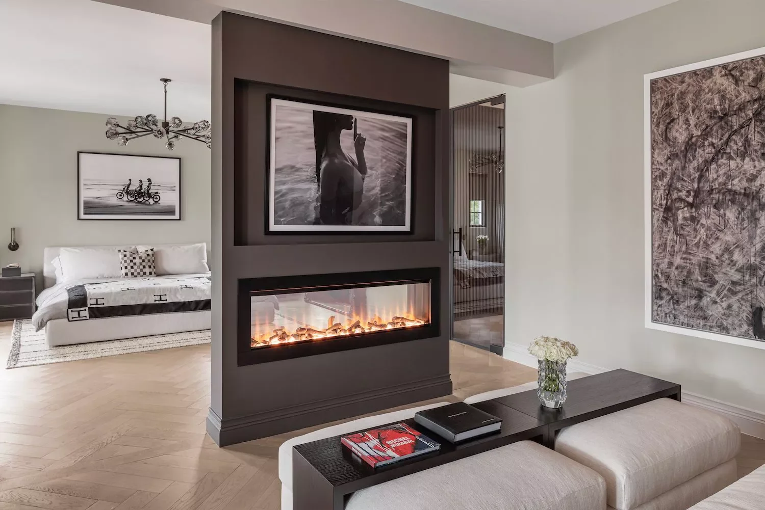 27 Stunning Linear Fireplace Ideas for Modern Homes That Combine Style and Easy Maintenance 14 Linear Fireplace Wall