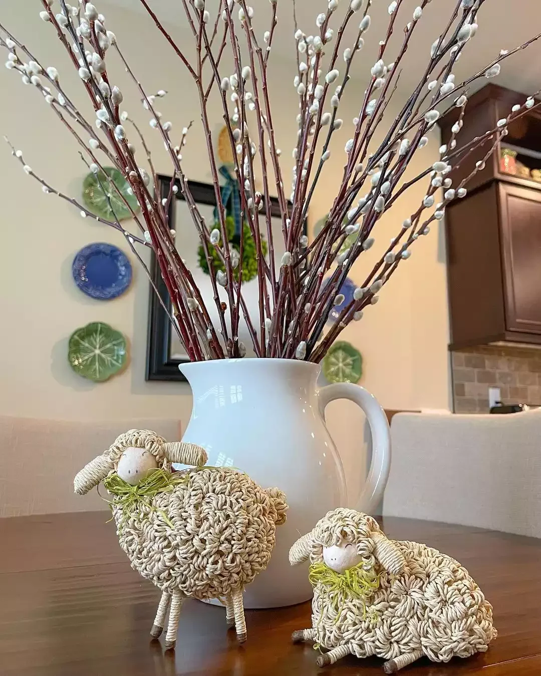 52 Gorgeous Spring Table Centerpiece Ideas to Transform Your Dining Space 12 Look to Nature