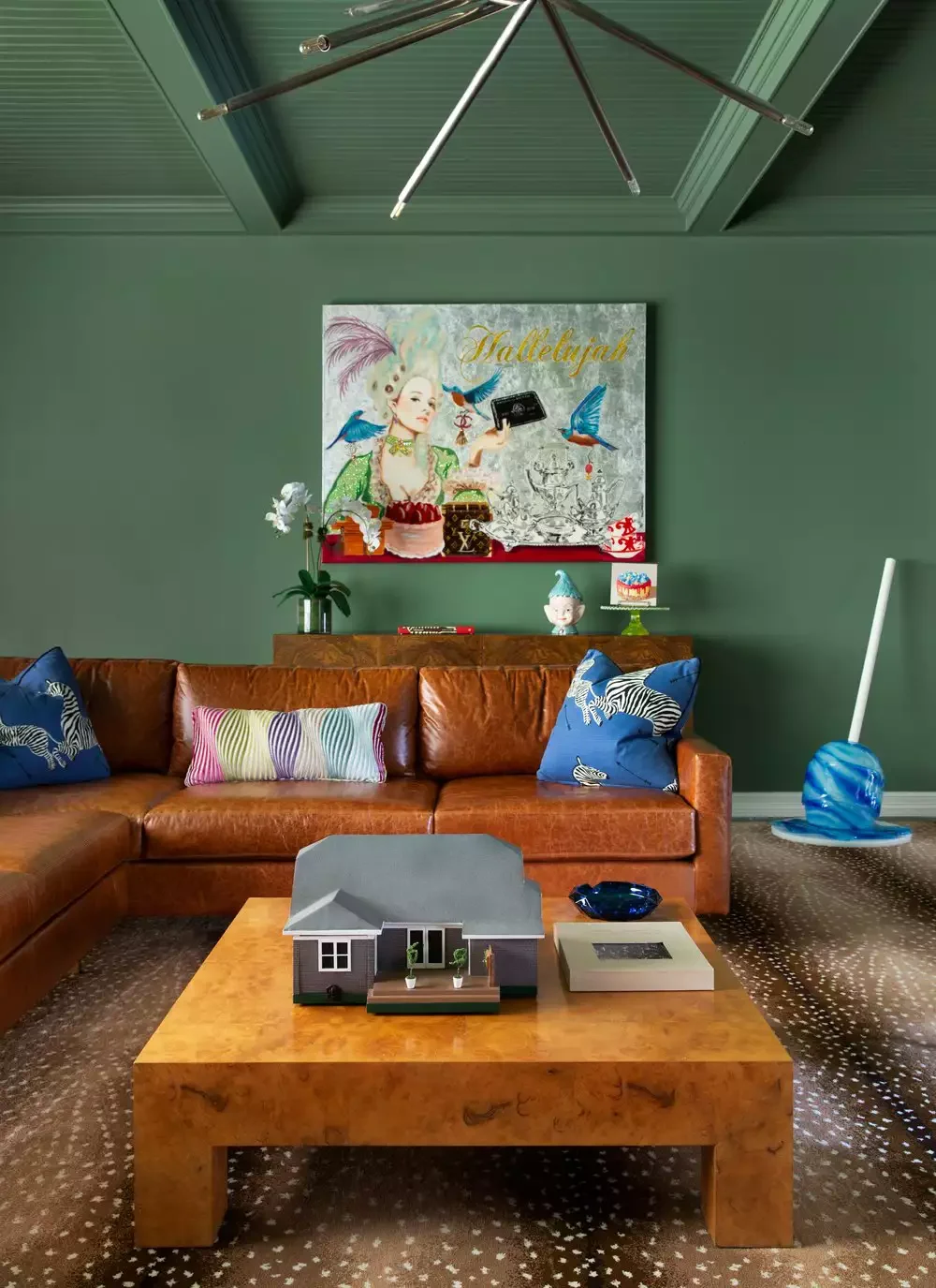 22 Stunning Sectional Sofa Ideas That Will Transform Your Living Space 17 Love That Leather