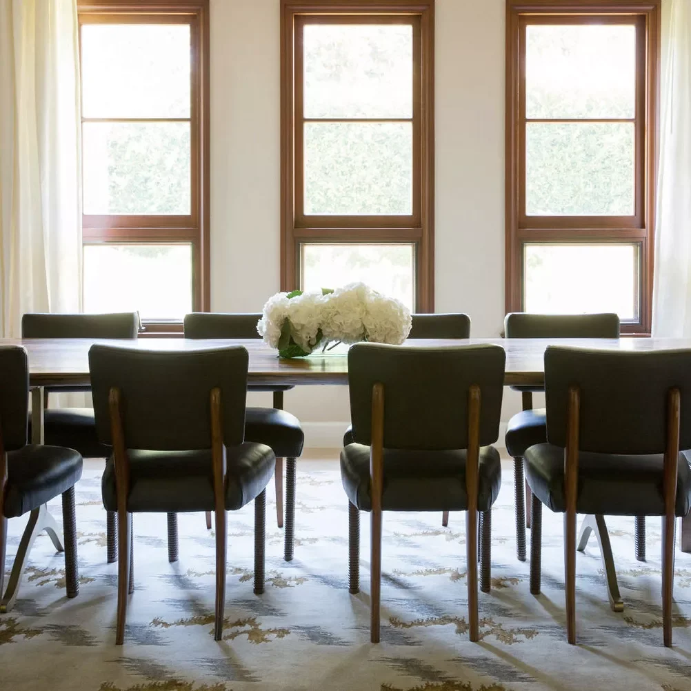 43 Stunning Dining Table Centerpiece Ideas to Transform Your Space Year-Round 25 Low-Cut Flowers