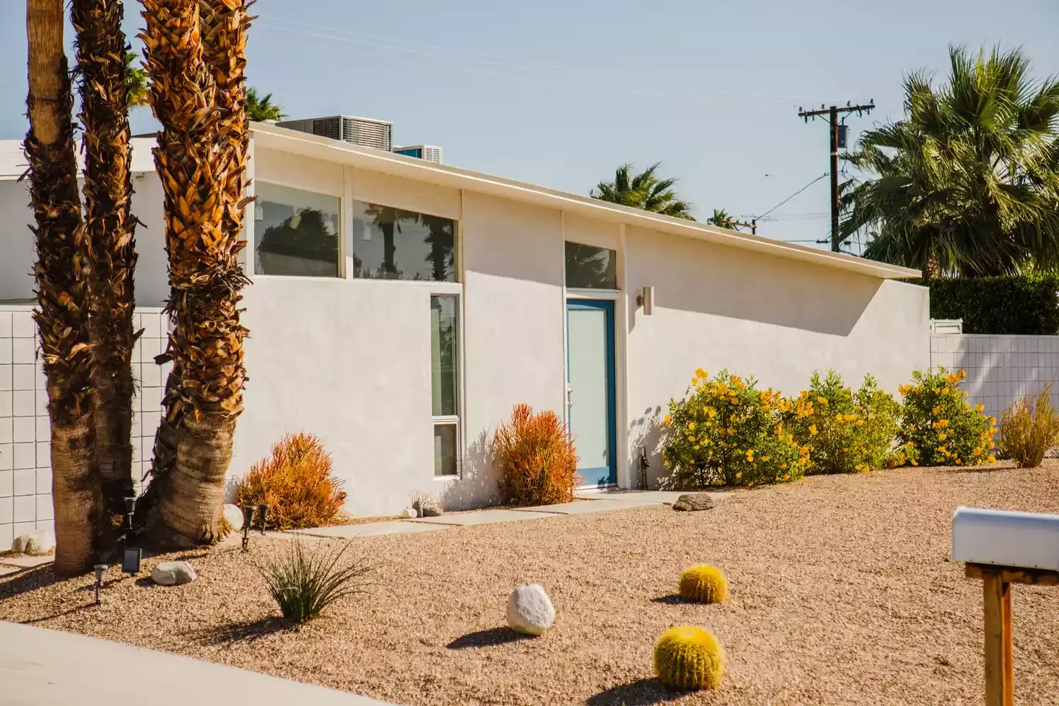 14 Creative Gravel Garden Ideas for a Beautiful Water-Smart Landscape Low-Maintenance Front Yard