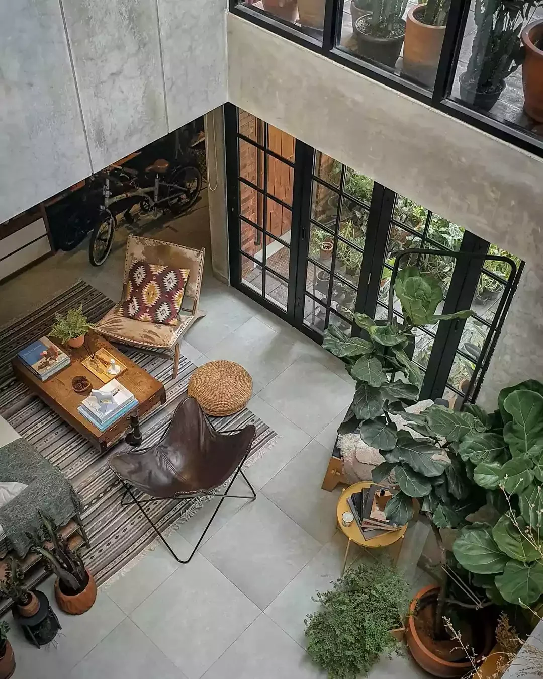 20 Stunning Ways to Transform Your Loft Into a Cozy Home 2 Lush Loft