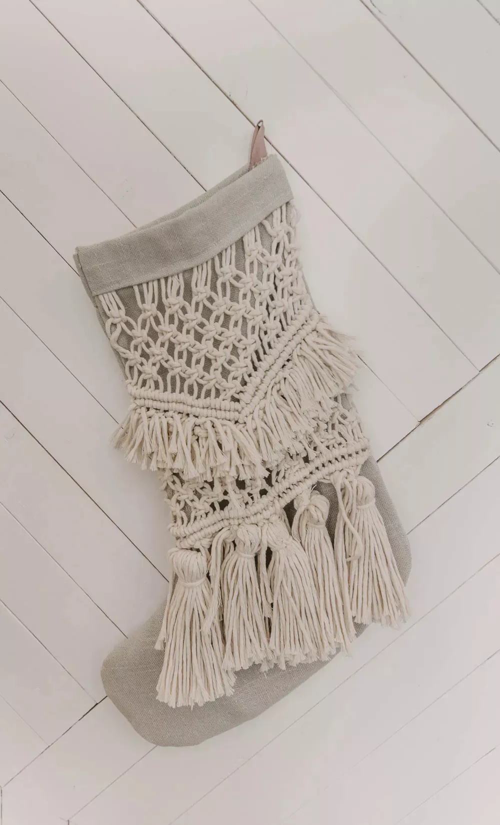 41 Creative DIY Christmas Stocking Ideas That Will Transform Your Holiday Decor 28 Macrame Stocking