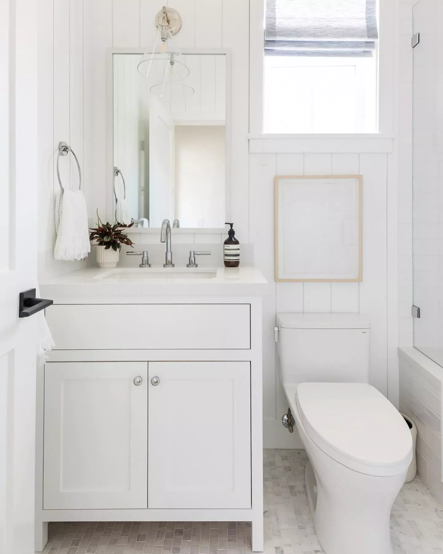 25 Stunning Gray Tile Ideas to Transform Your Bathroom Into a Showstopper 12 Make It Bright