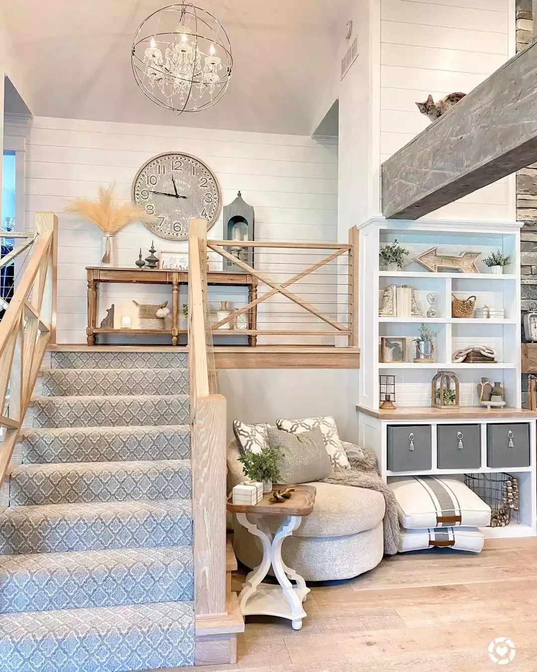 25 Charming Farmhouse Stair Railing Ideas to Transform Your Home 2 Make It Custom