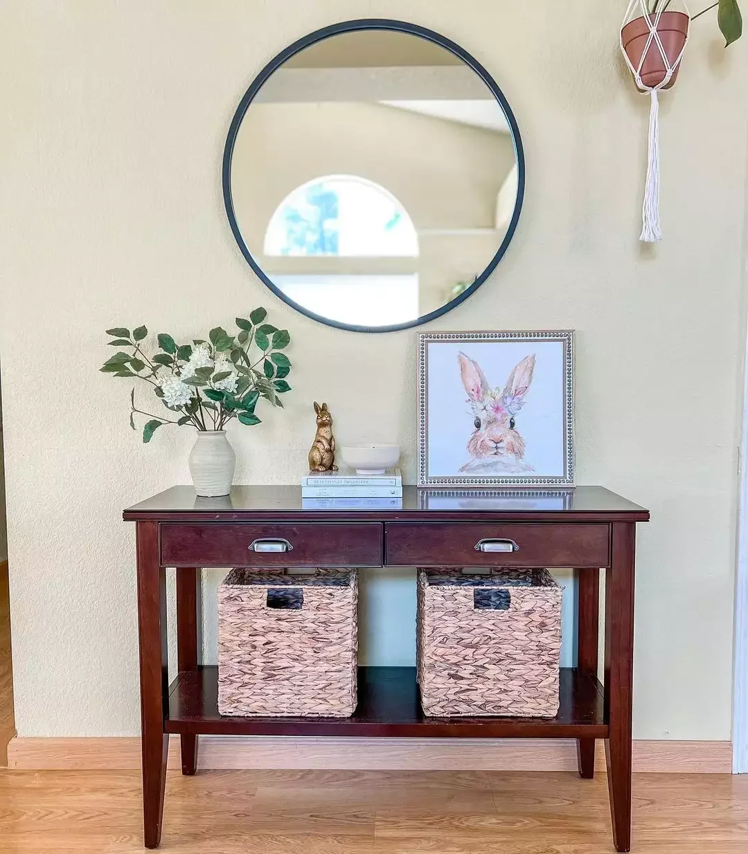 30 Stunning Entryway Table Styling Ideas That Welcome You Home 3 Make It Festive