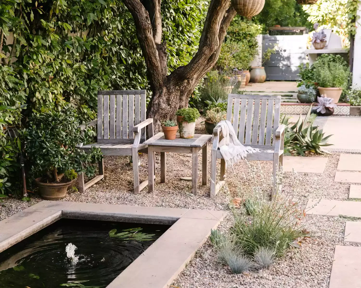 21 Tranquil Zen Garden Ideas That Will Transform Your Outdoor Space Make It Into a Zen Living Room