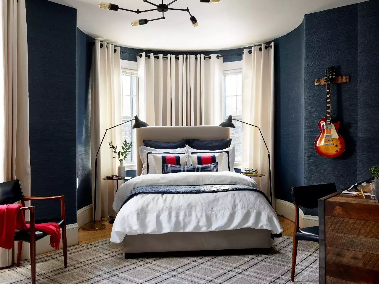 25 Stunning Navy Blue Bedroom Ideas That Will Transform Your Space 25 Make It Moody