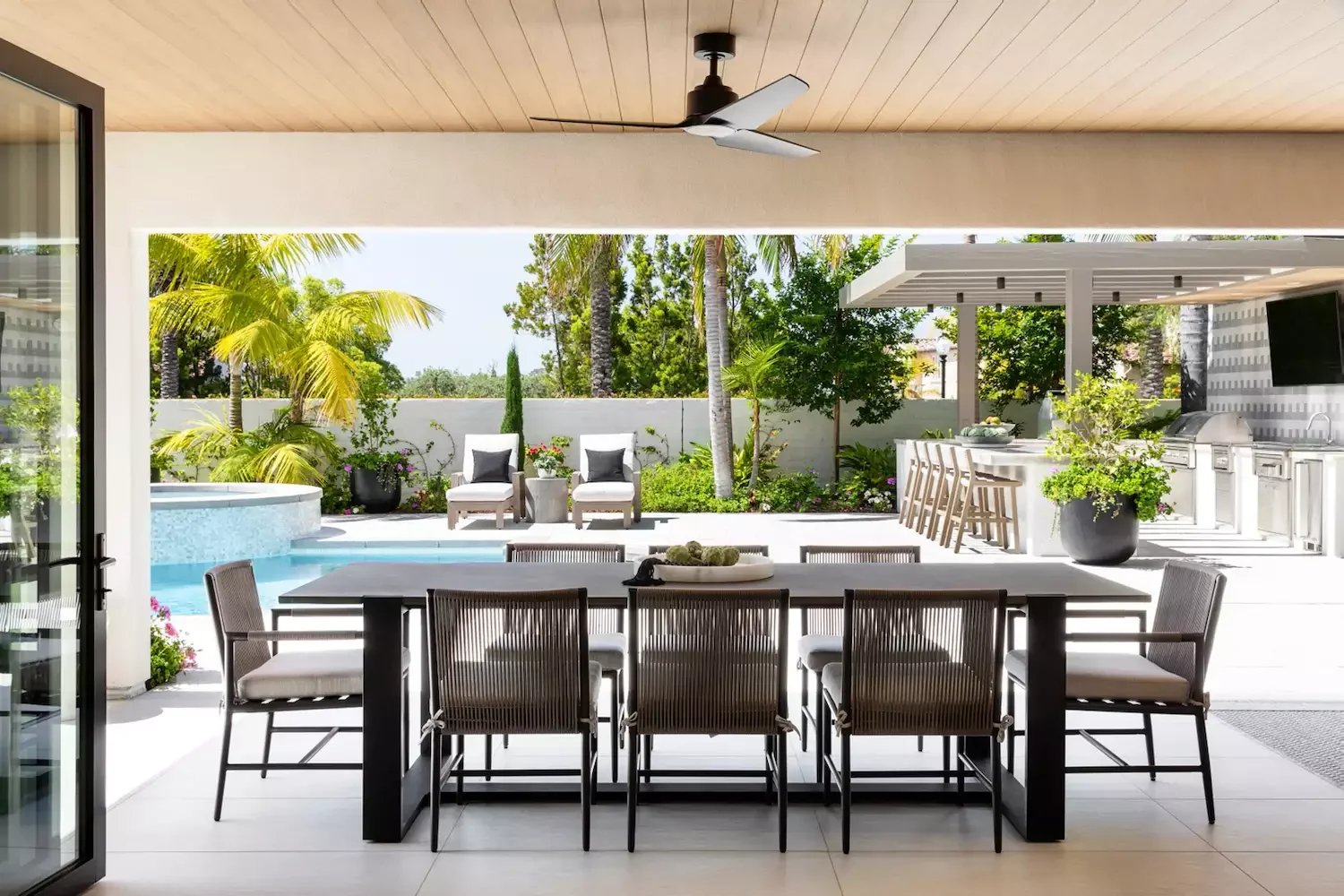 32 Stunning Ways to Transform Your Backyard Into a Personal Oasis 28 Make It Multifunctional