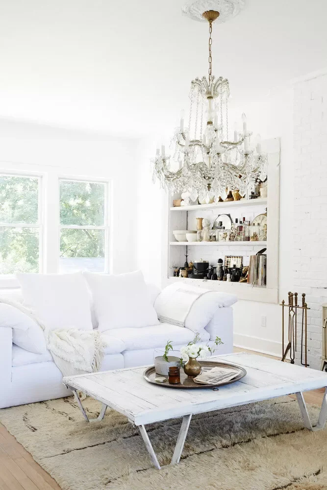 45 Shelf Styling Ideas That'll Transform Your Space Like a Design Pro 36 Make Them Look Spontaneous