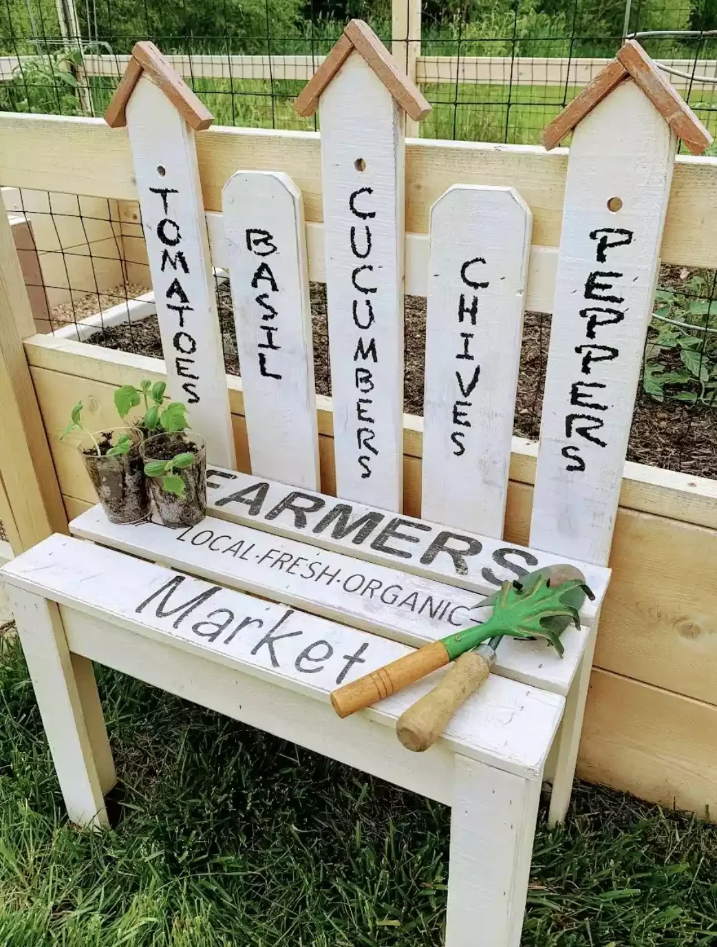 40 Budget-Friendly DIY Backyard Projects to Create Your Dream Outdoor Space Make a Garden Themed Bench