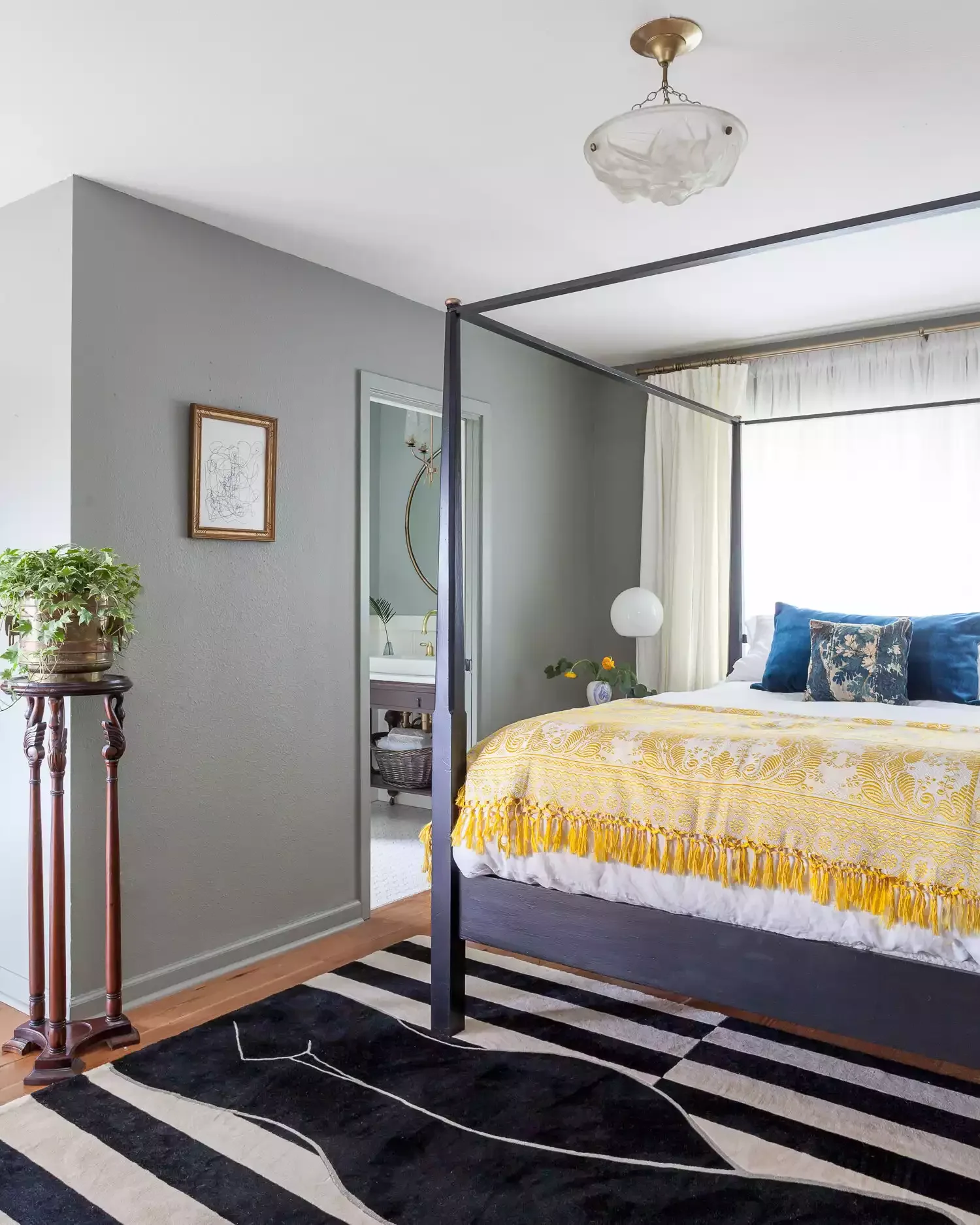 30 Stunning Window Valance Ideas That Will Transform Your Home 10 Make a Gauze Valance