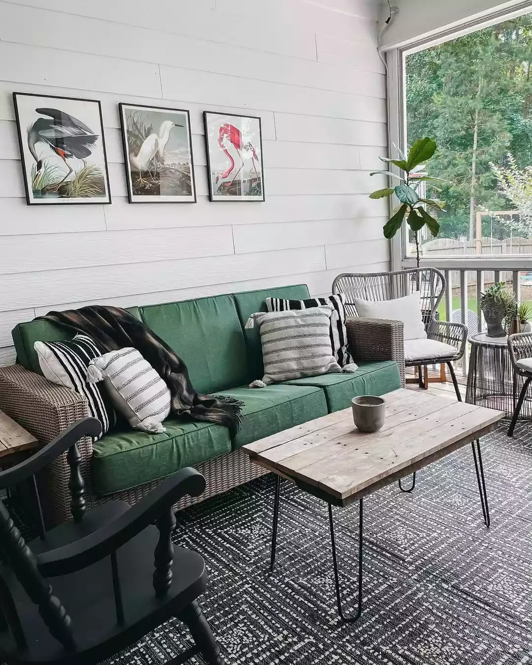 31 Brilliant Small Screened Porch Ideas That Make Every Square Foot Count 15 Make a Splash With Art