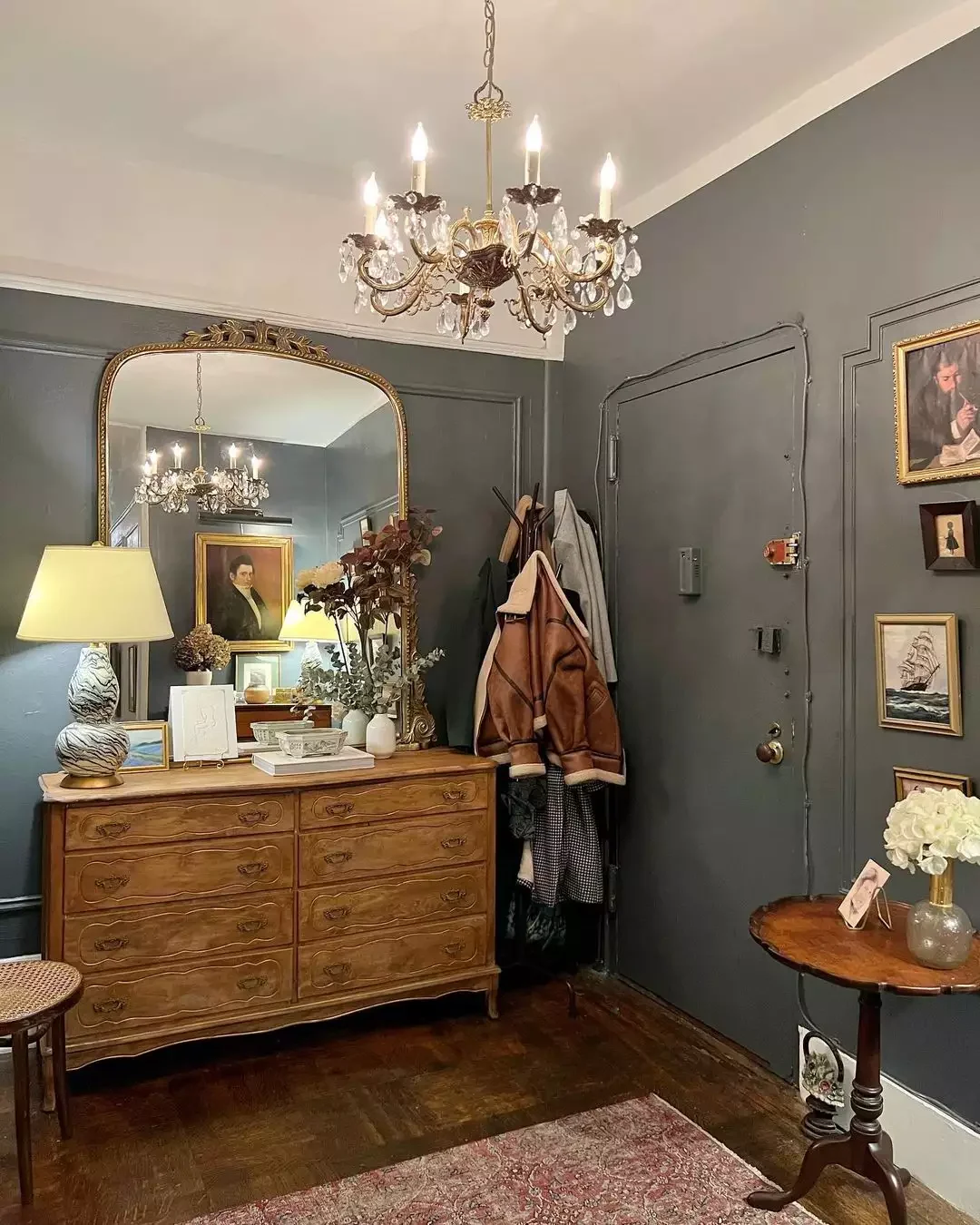 51 Stunning Entryway Mirror Ideas That Will Transform Your Space Make an Impact