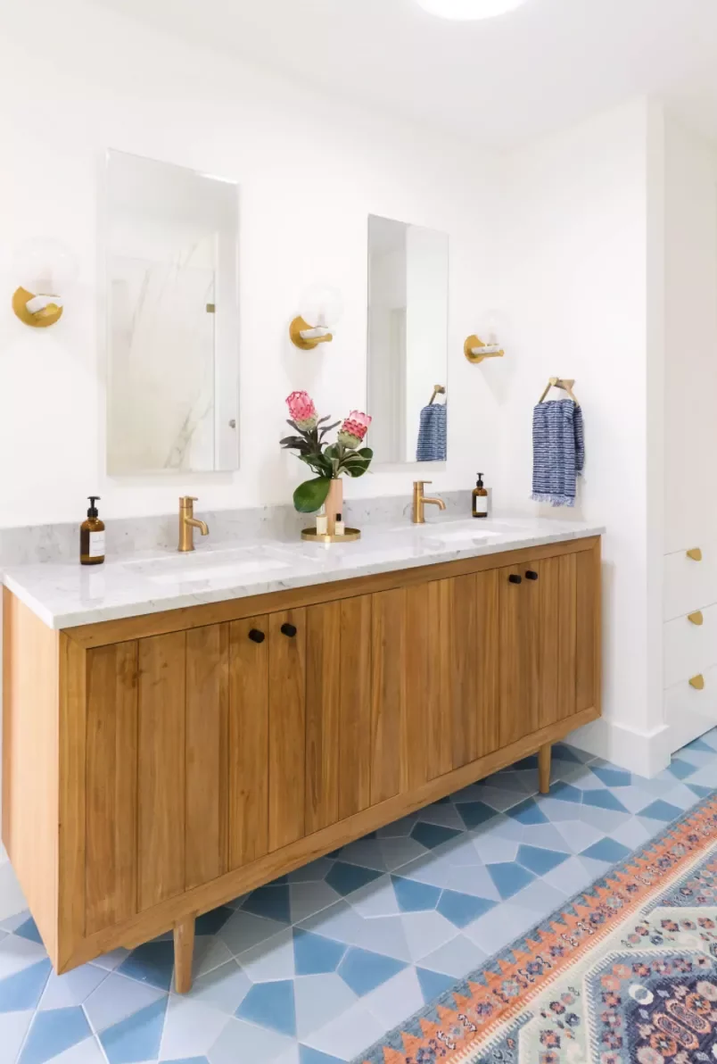 43 Smart Bathroom Storage Solutions That Maximize Every Inch Make the Most of the Vanity