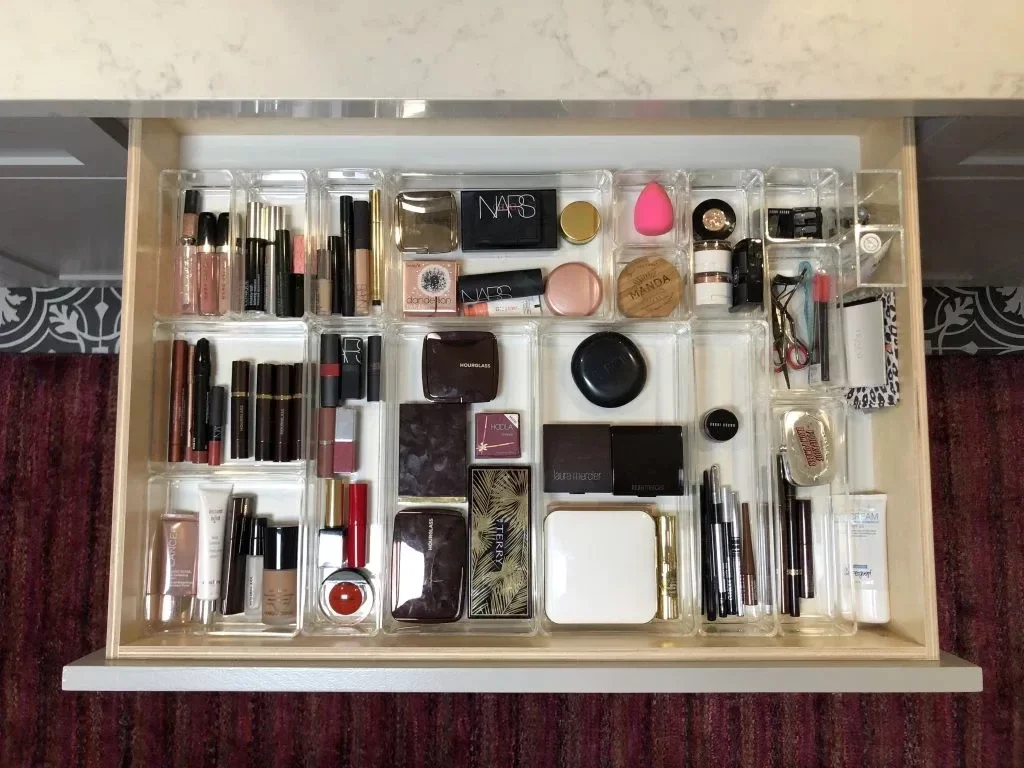 14 Smart Ways to Organize Your Bathroom Drawers for Maximum Storage Makeup Drawer