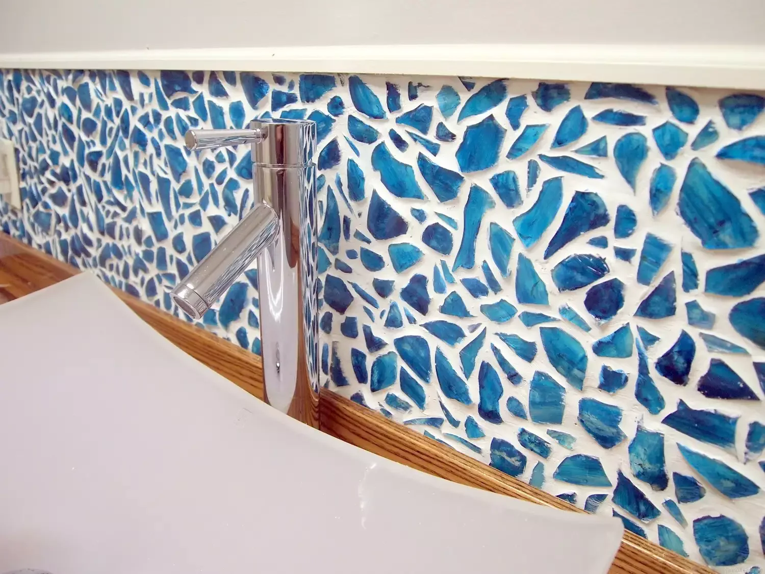 22 Creative DIY Mosaic Projects to Transform Your Home 19 Mason Jar Mosaic Backsplash
