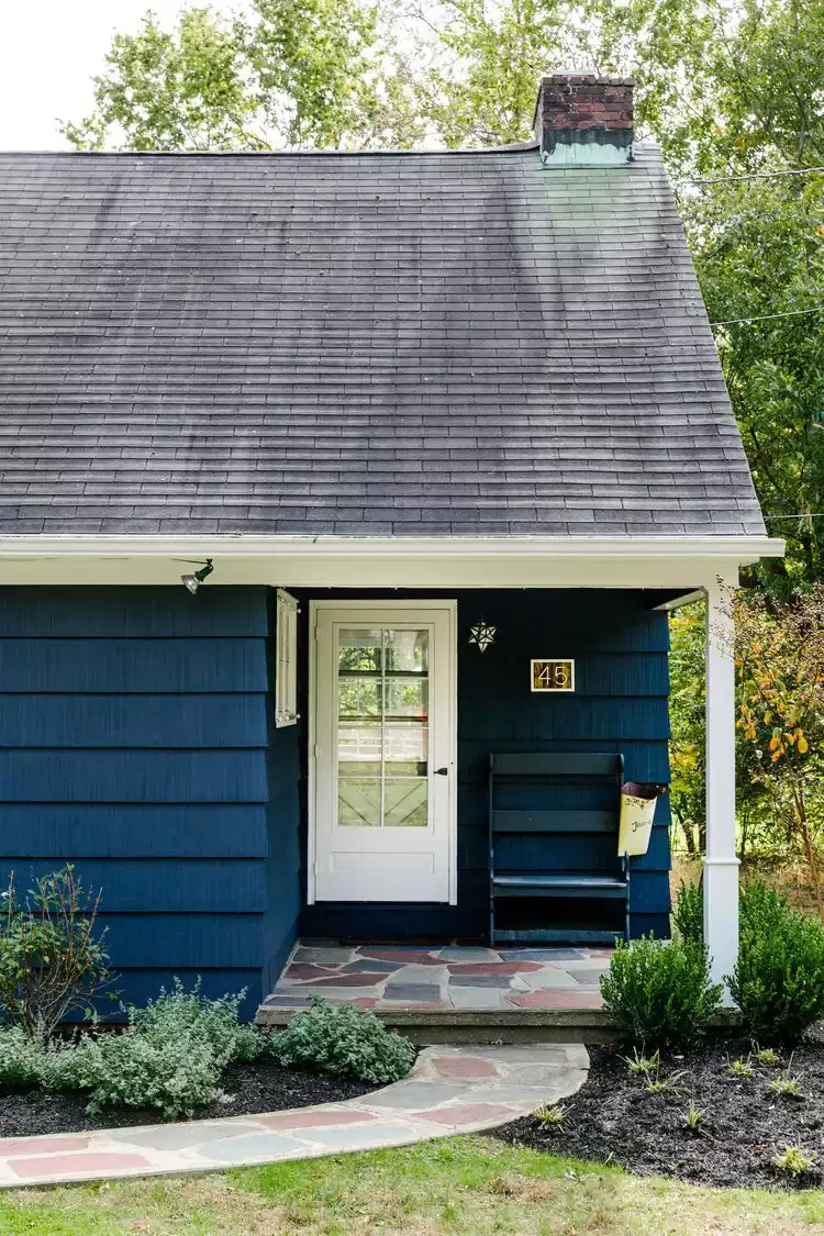 25 Front Patio Ideas That Transform Into an Inviting Haven Match Flooring With Walkway