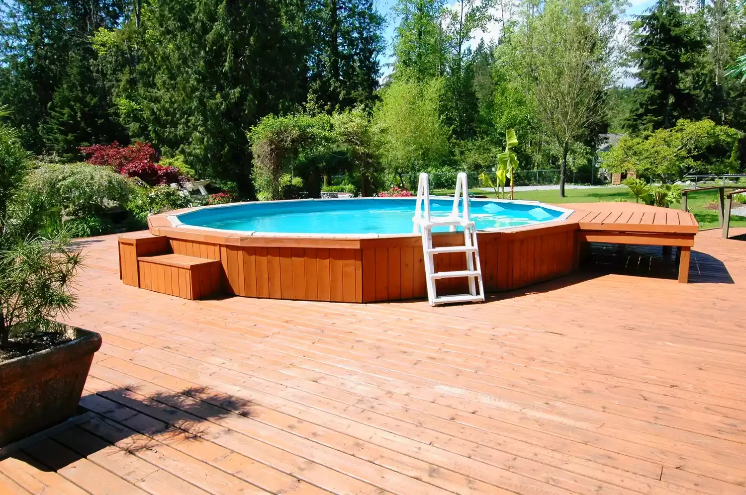 37 Brilliant Above-Ground Pool Deck Ideas That Won't Break Your Budget 6 Match the Partial Platform to the Deck