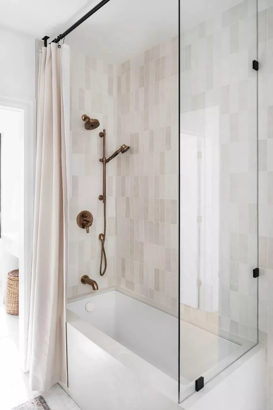 26 Beautiful Bathtub Tile Ideas That'll Transform Your Shower-Tub Into a Designer Masterpiece 24 Match to the Shower Curtain